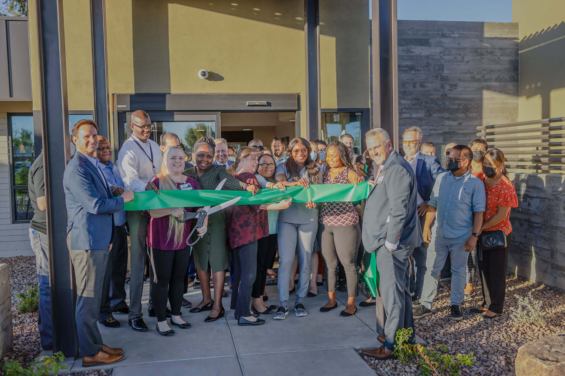 Haven Health Phoenix Reopens   Hhg Ribbon Cutting Phoenix 